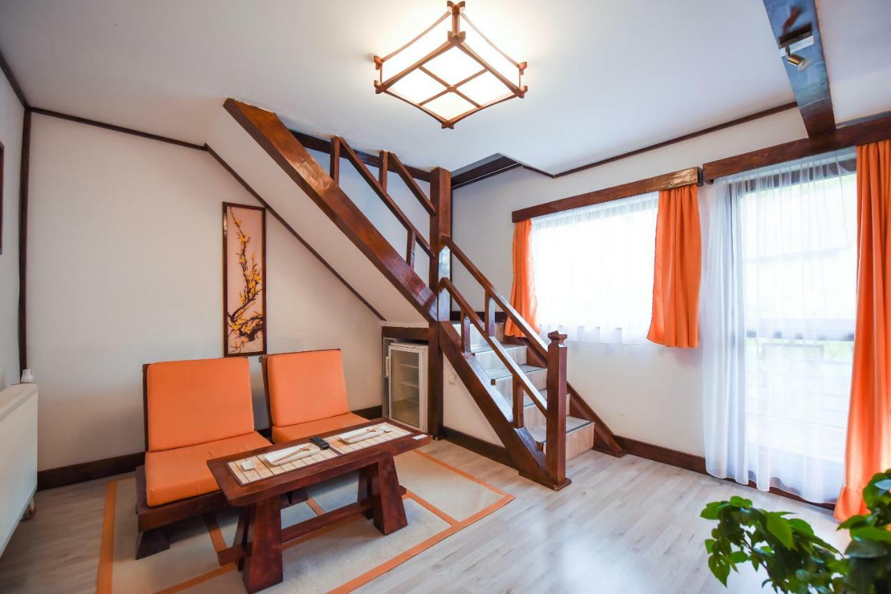 Casa Lily - Japanese Retreat Hotel Sighisoara Ngoại thất bức ảnh